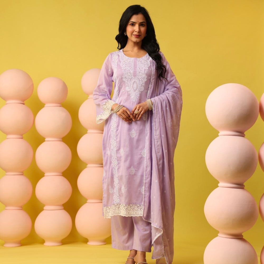 Elegant Lavender Embroidered Kurta Set with Dupatta
