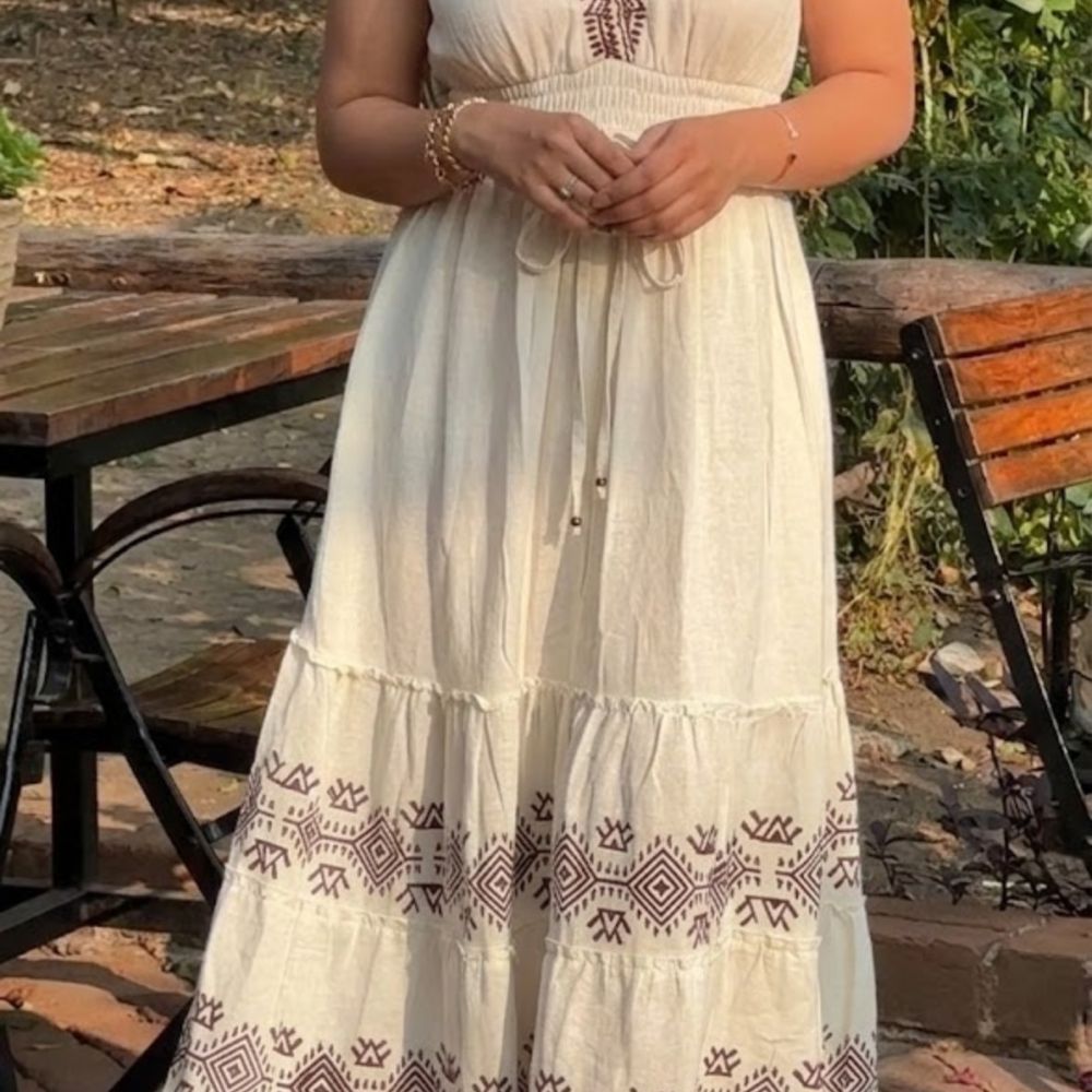 Printed Off-White Linen Dress with Smocked Waist and V-Neck – Linen Cotton Summer Long Dress